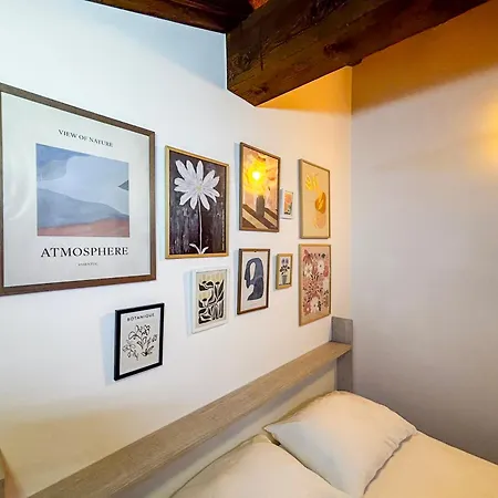 La Maison Pilly 아파트 손달로